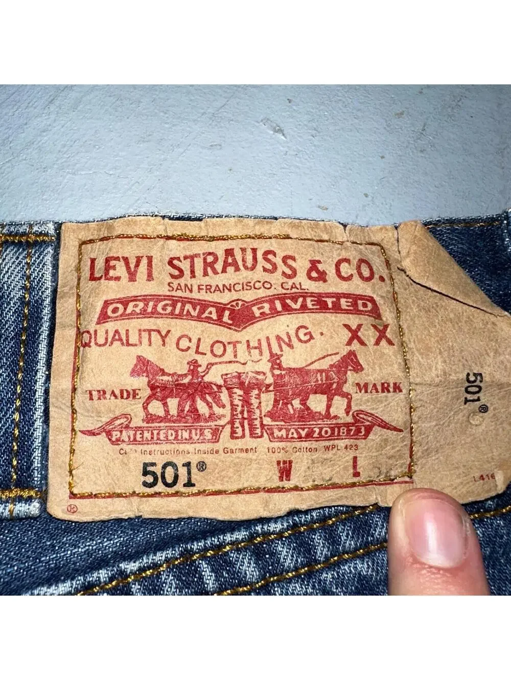 Levis 501 Vintage Y2K XX Straight Leg Jeans Blue Med Wash 40x32 Act 40x31